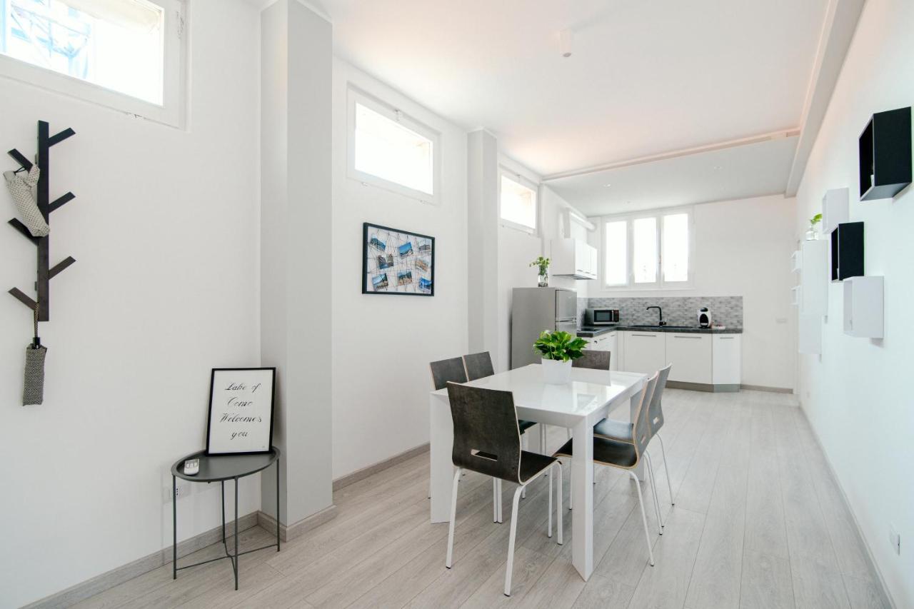 Bright Home - The House Of Travelers โกโม ภายนอก รูปภาพ